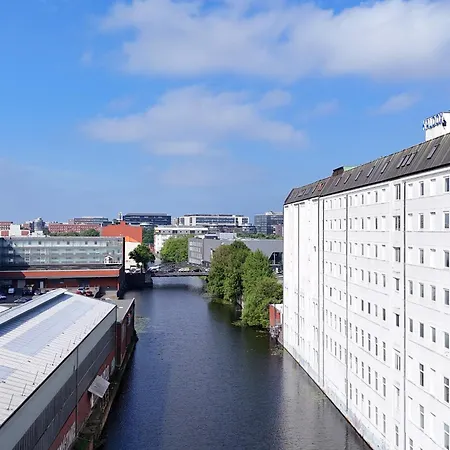Exklusives Hafen-Appartement mit Whirlpool, mit Wasserblick, City-Nah&eigenem Parkplatz-2